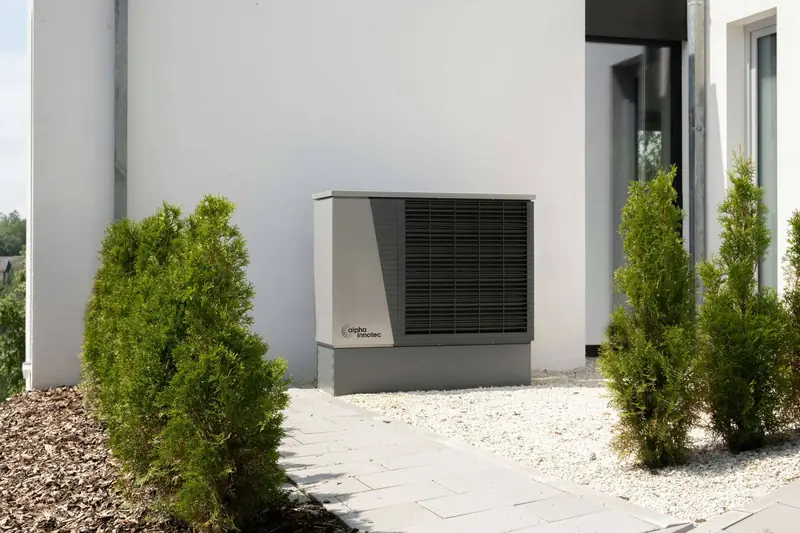 Moderne Heizungstechnik und Wärmepumpe in Düsseldorf
